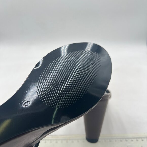 Milooey shoes Brown Round Toe Flip Flops Sandals Wedge High Heels Slip On Shoes - Picture 6 of 8